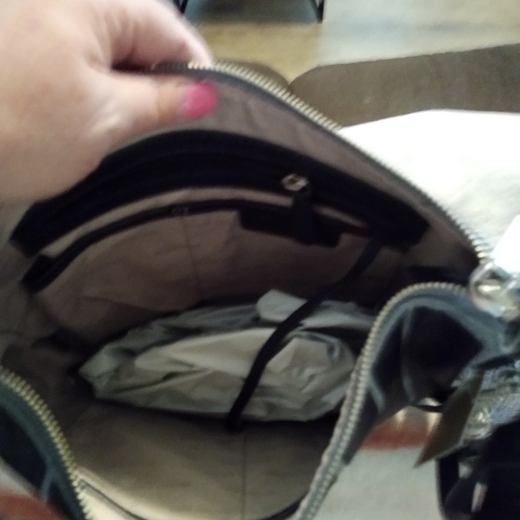 NWT MICHAEL KORS LEATHER AND SUEDE SHOULDER BAG - Picture 6 of 6